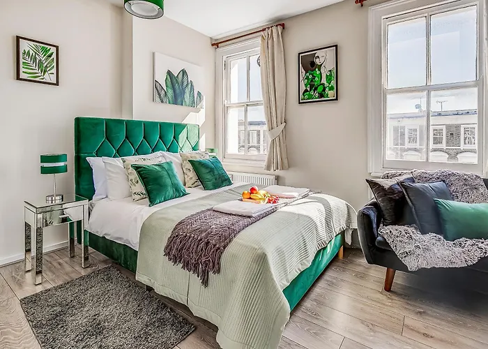 Studio For City Explorers - 3 Min Walk To Station