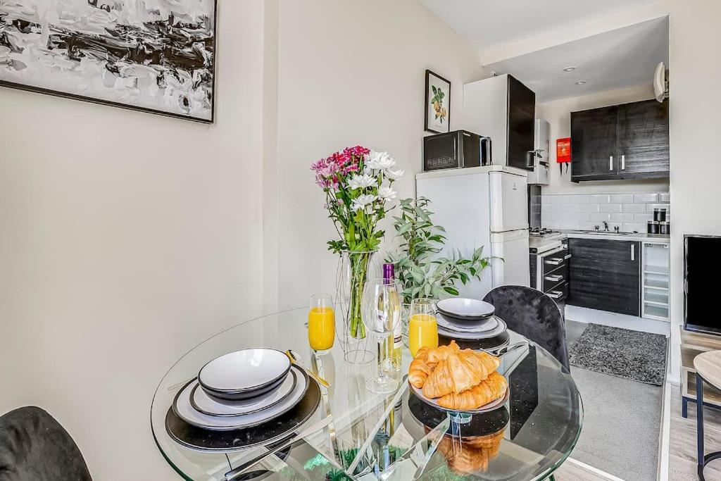 Apartment For Explorers - 3 Min Walk To Station *