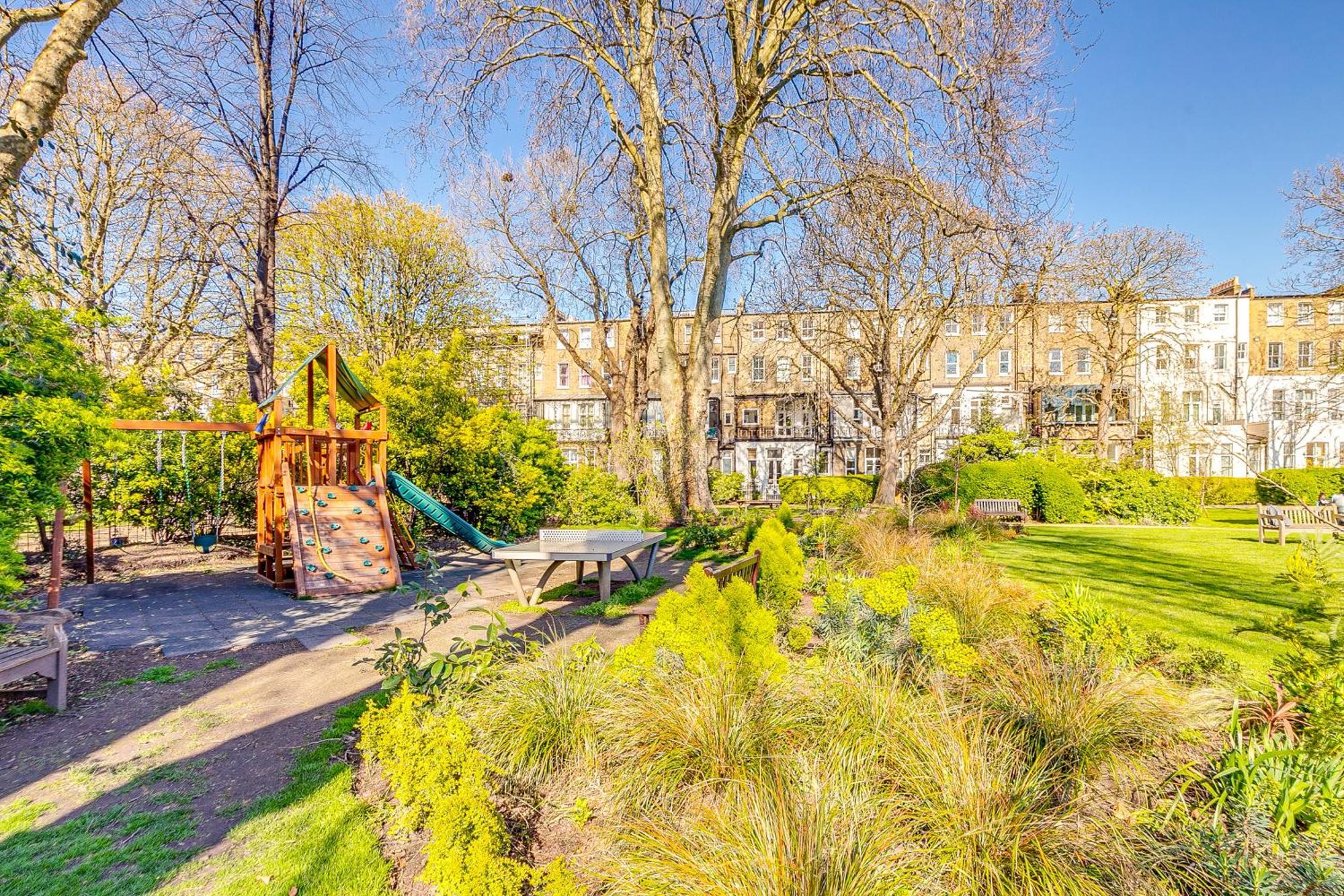 For Explorers - 3 Min Walk To Station Apartment London